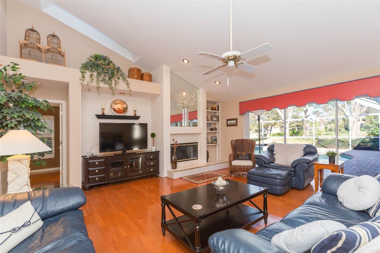 Image 17 of 54 For 9108 Canberley Drive