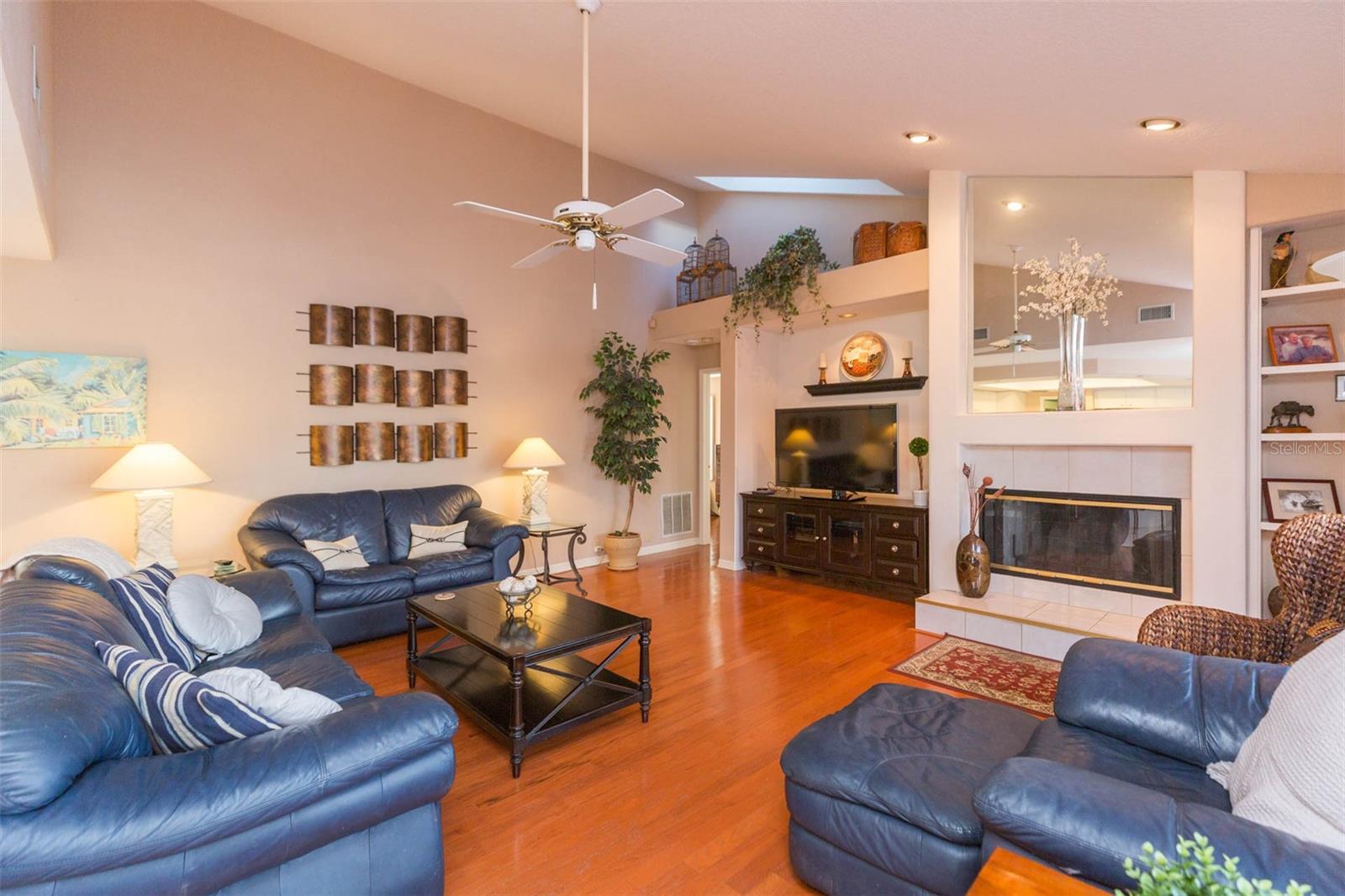 Image 20 of 54 For 9108 Canberley Drive