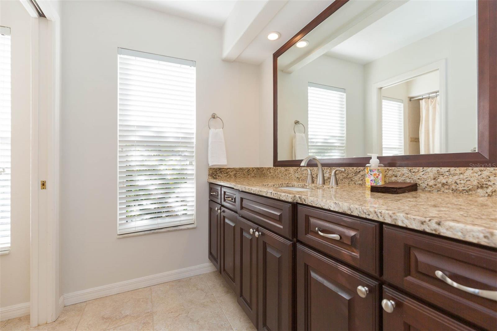 Image 32 of 54 For 9108 Canberley Drive