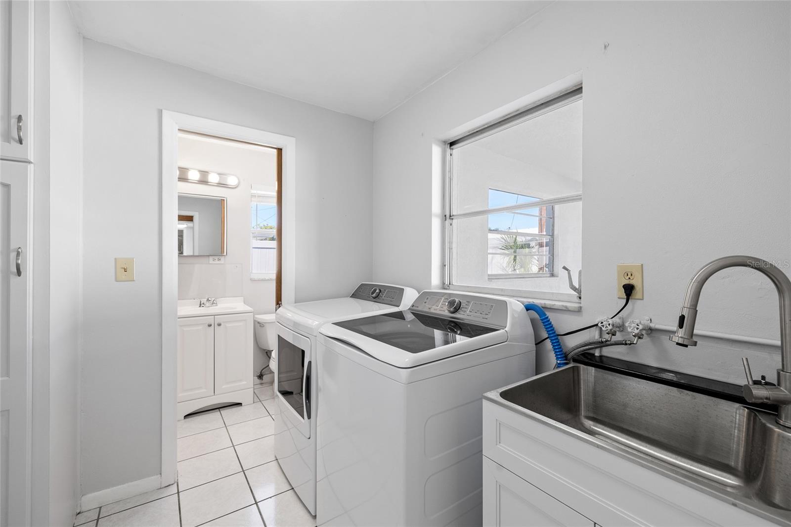 Image 25 of 32 For 11095 56th Avenue