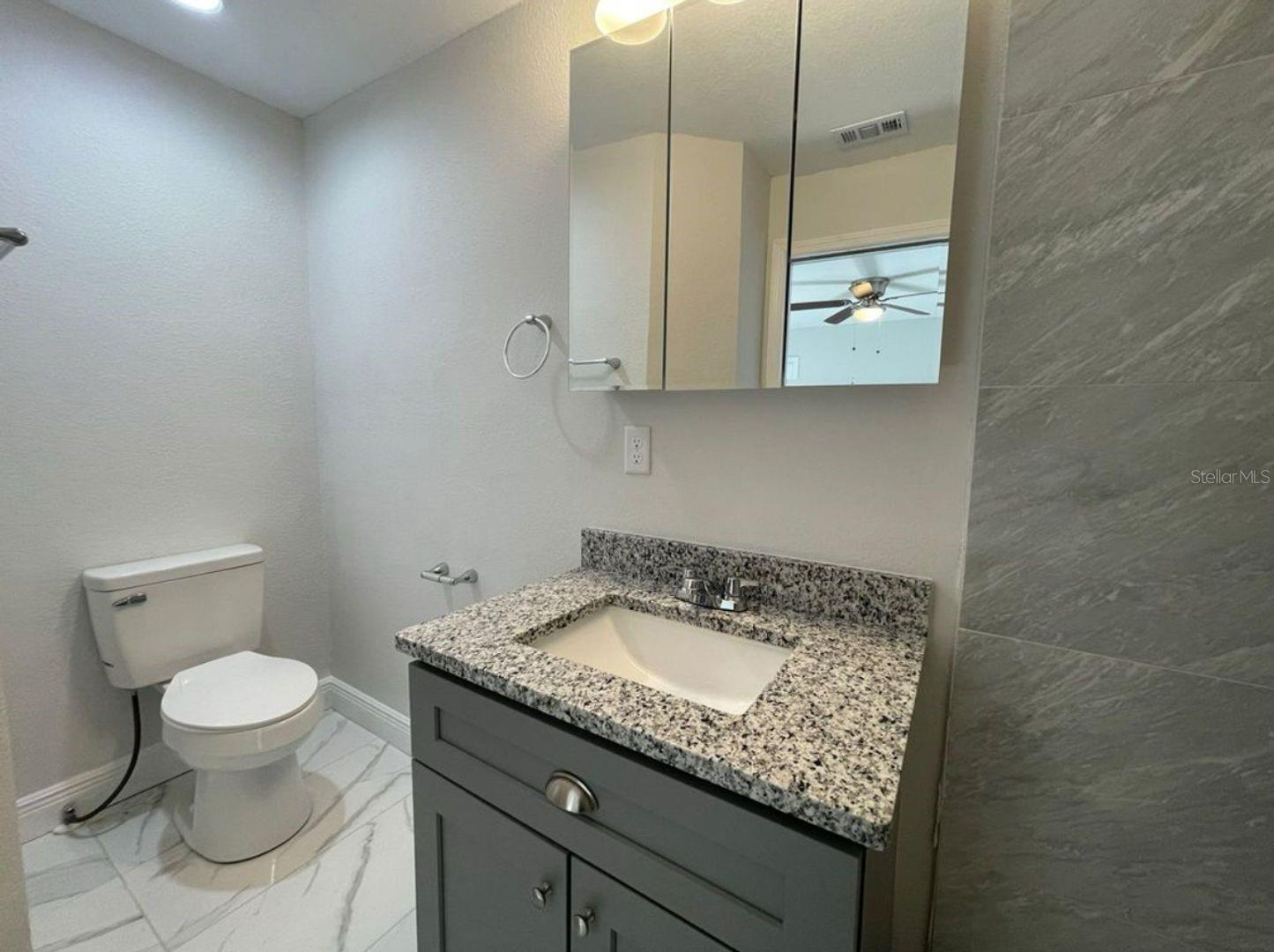 Image 6 of 7 For 1512 38th Avenue N