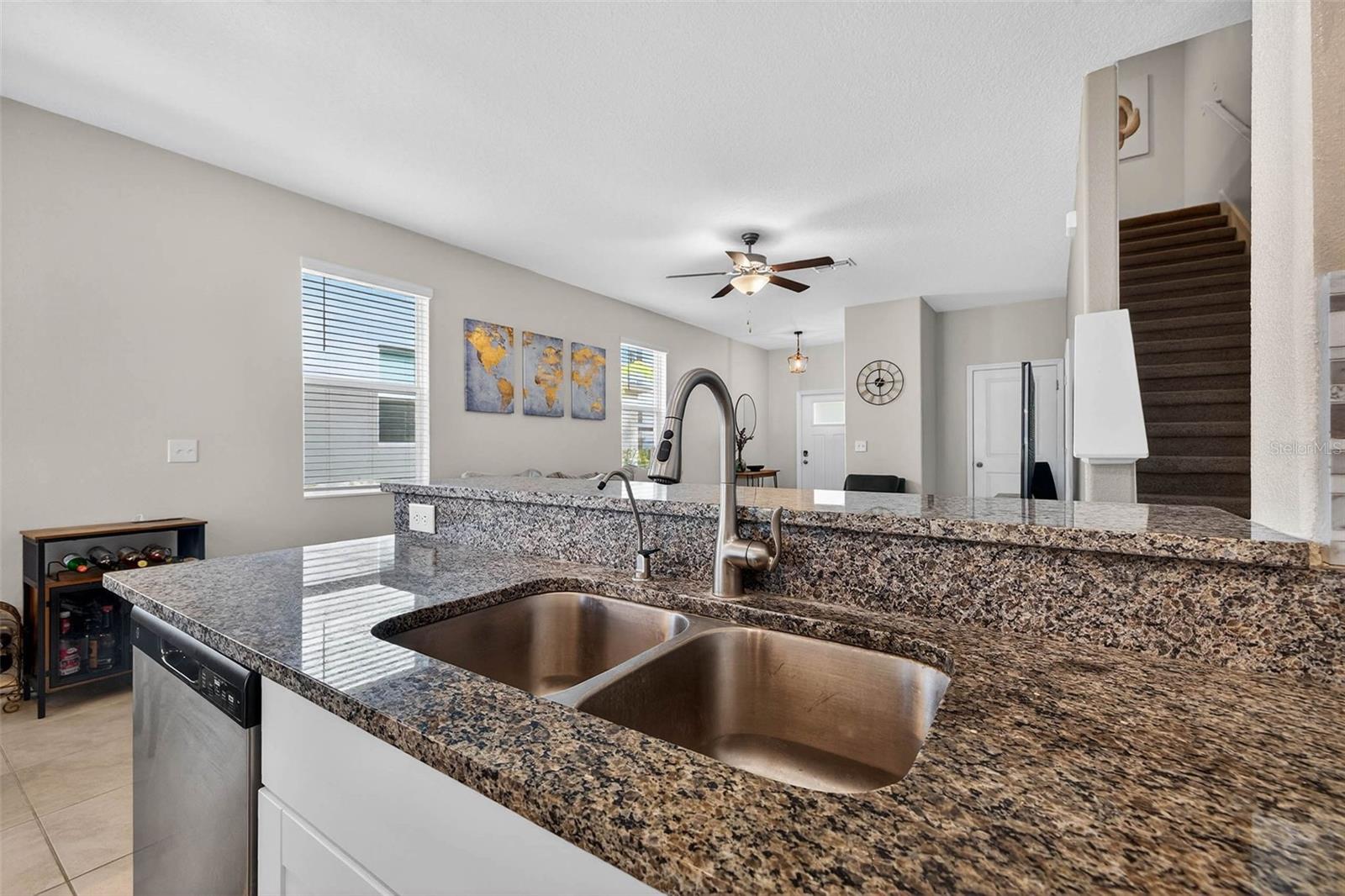 Image 12 of 33 For 10432 Shady Preserve Drive