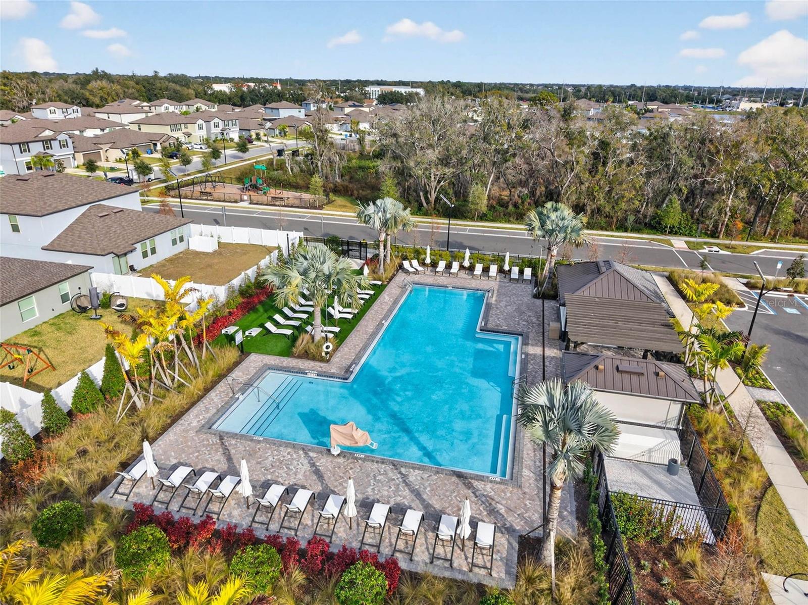 Image 28 of 33 For 10432 Shady Preserve Drive