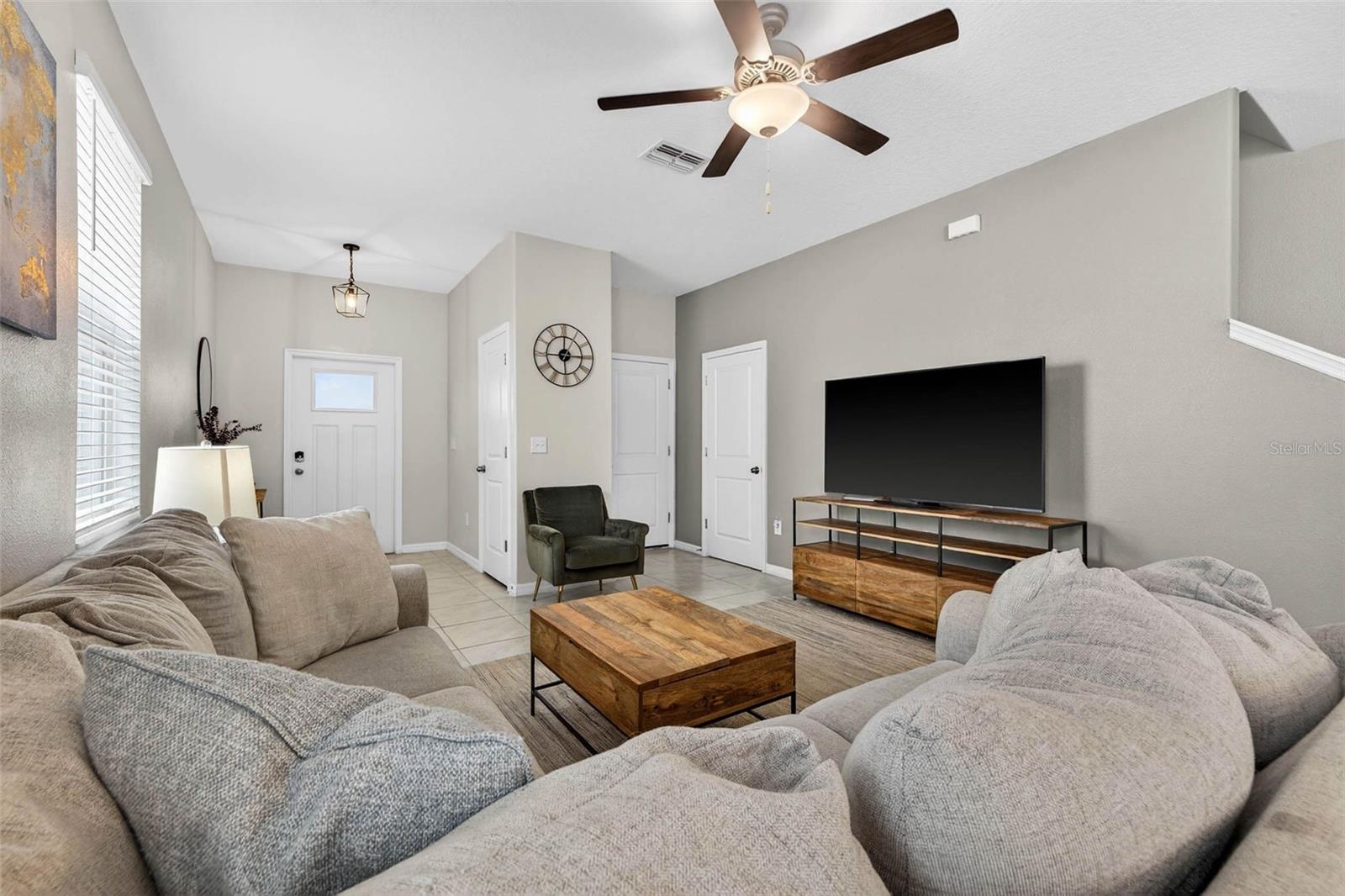 Image 3 of 33 For 10432 Shady Preserve Drive