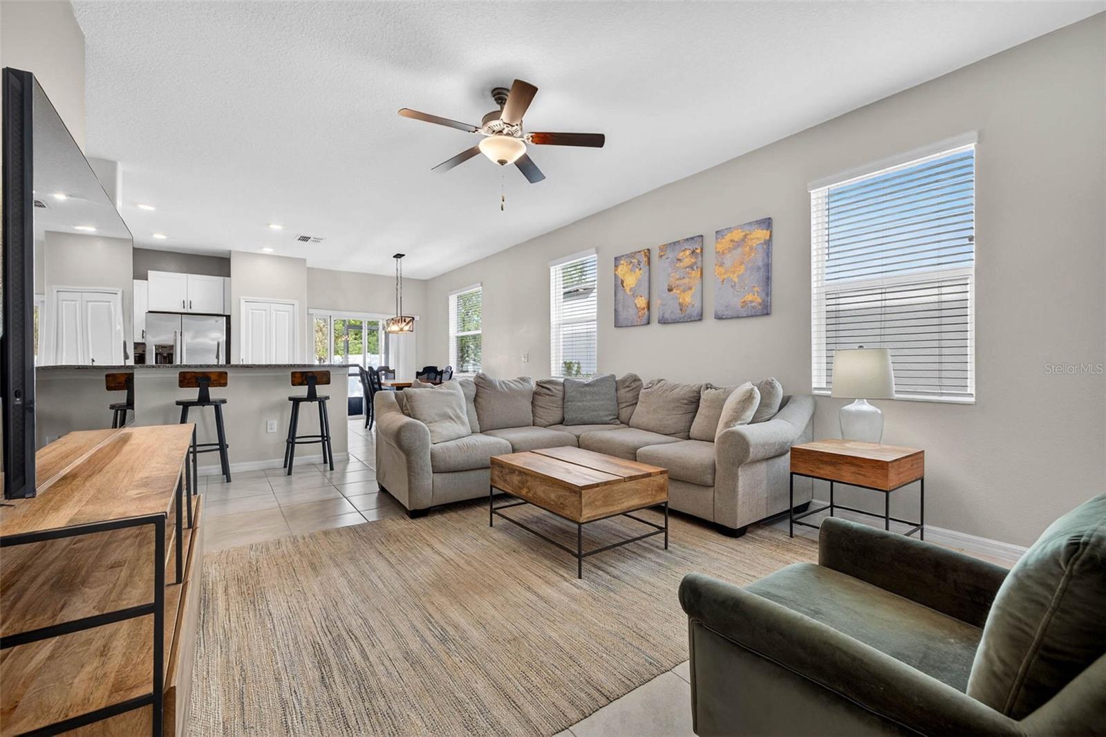 Image 6 of 33 For 10432 Shady Preserve Drive