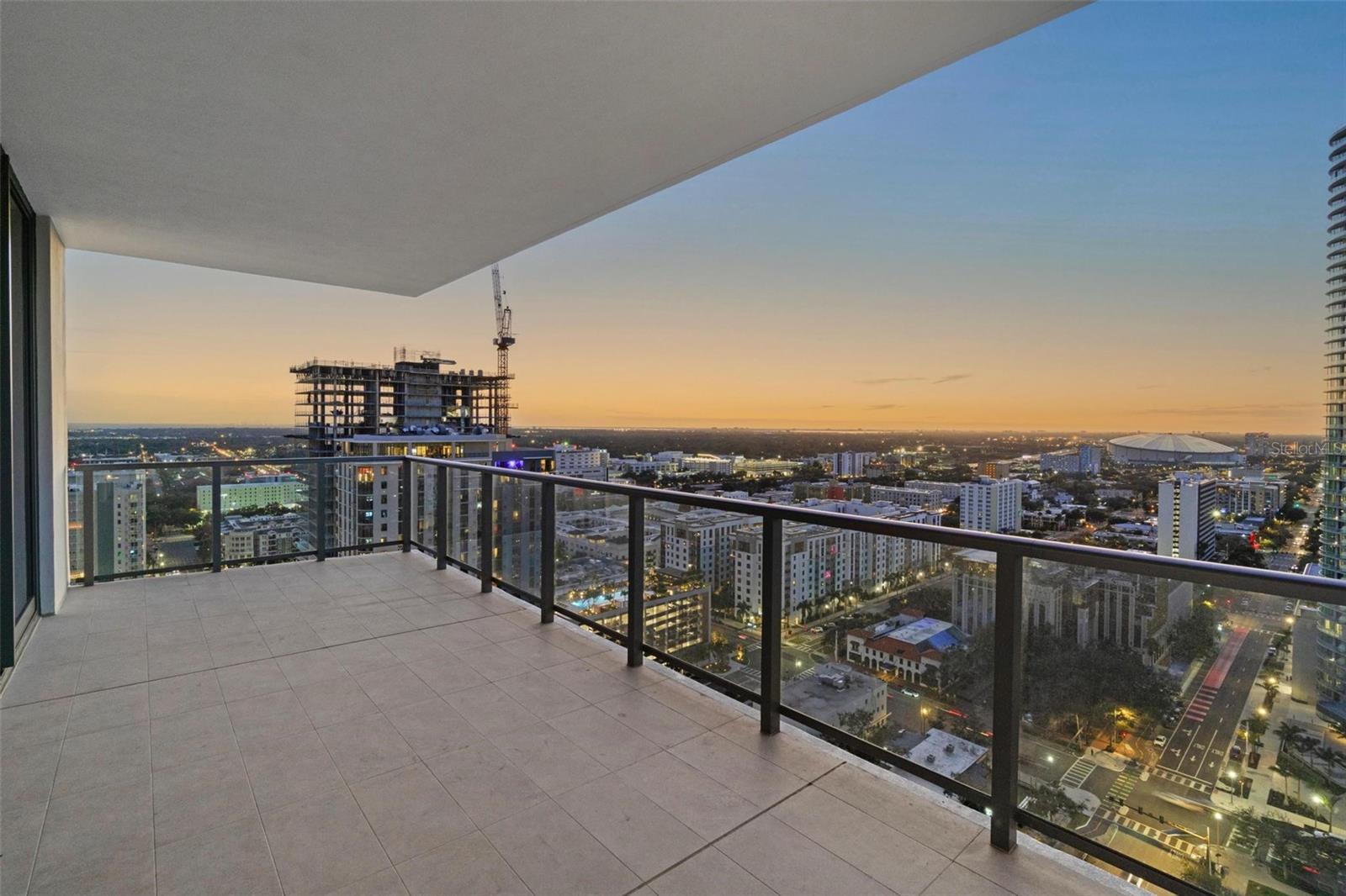 Image 2 of 81 For 275 1st Avenue S 2506