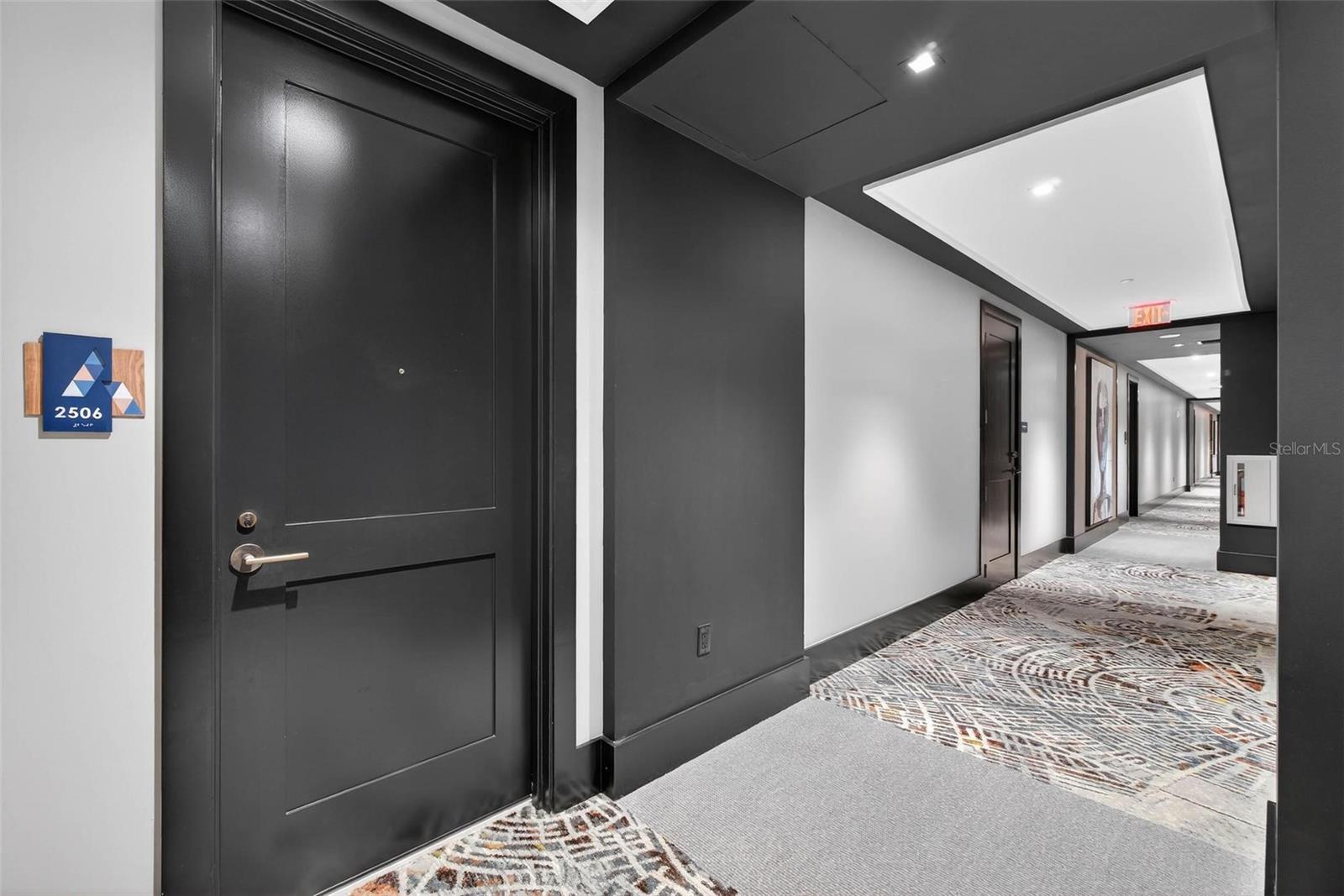 Image 27 of 81 For 275 1st Avenue S 2506