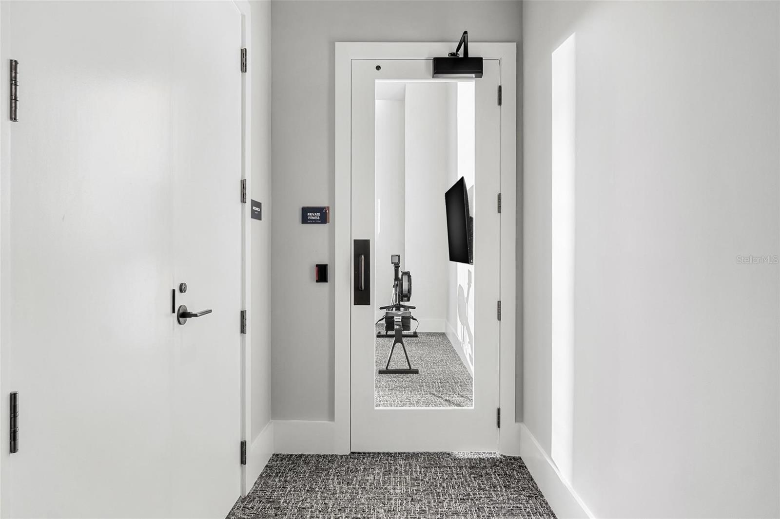 Image 51 of 81 For 275 1st Avenue S 2506