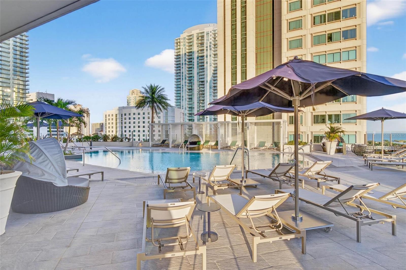 Image 59 of 81 For 275 1st Avenue S 2506