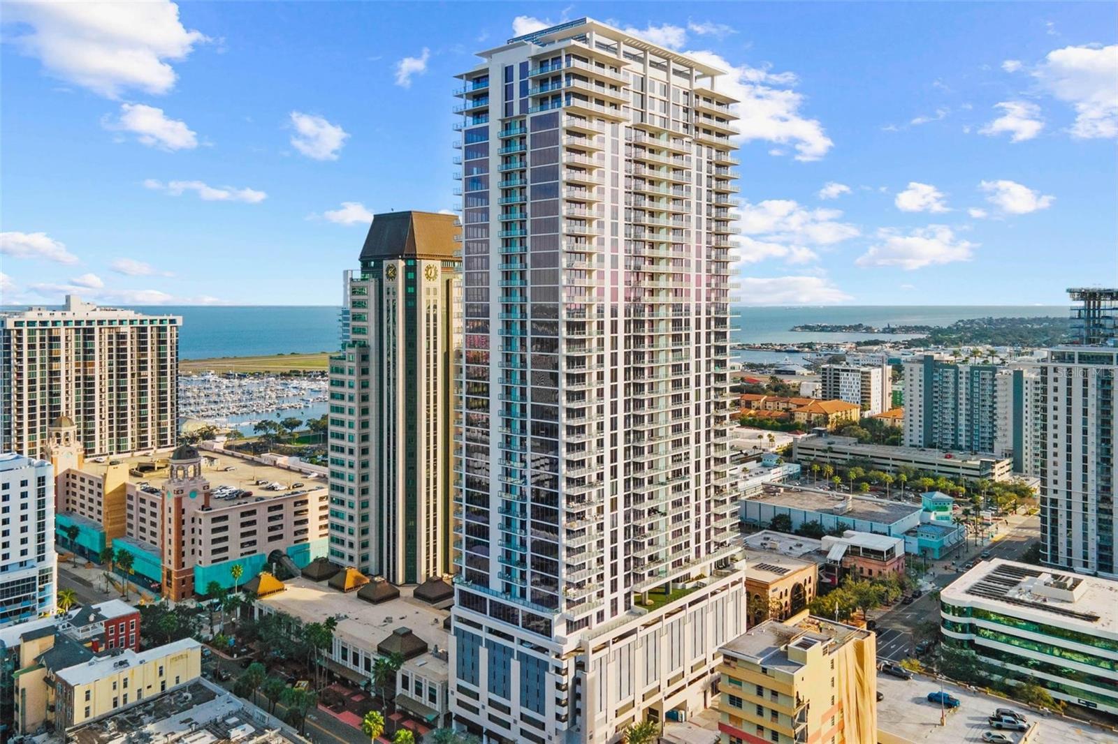 Image 75 of 81 For 275 1st Avenue S 2506