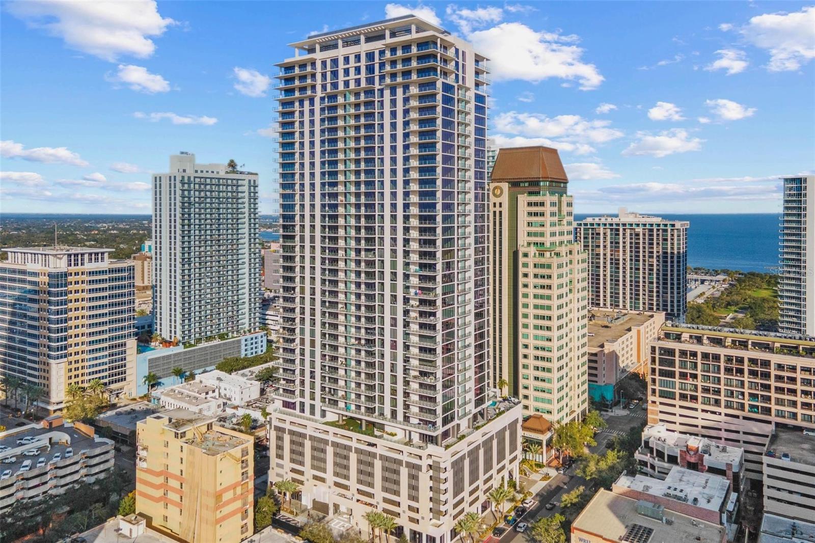 Image 80 of 81 For 275 1st Avenue S 2506