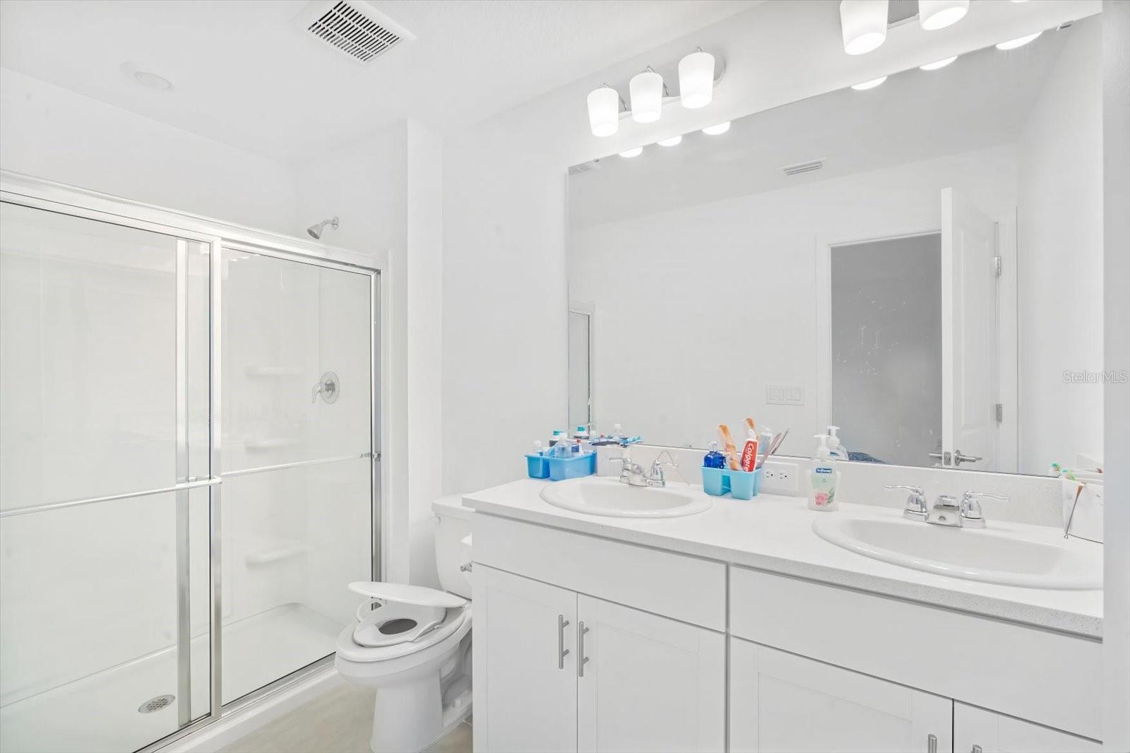 Image 15 of 29 For 9052 Driven Snow Street