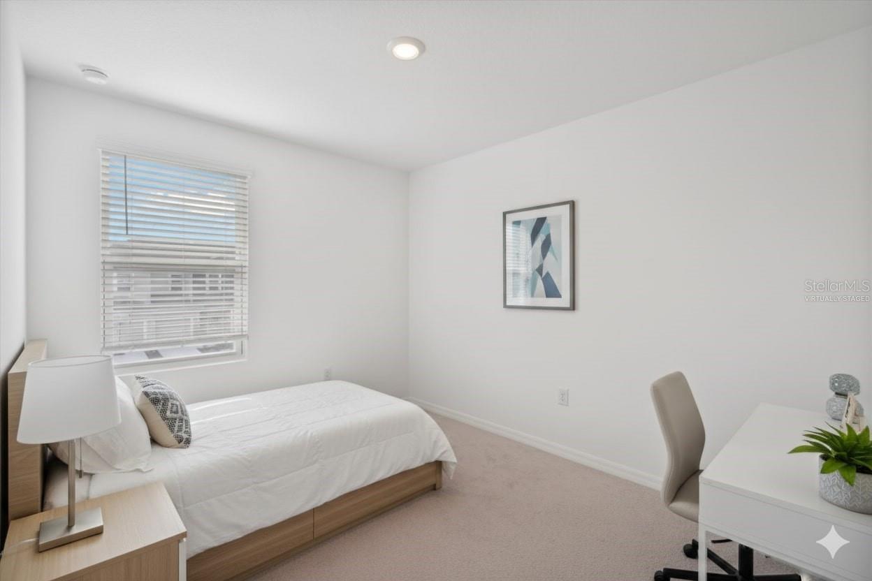 Image 16 of 29 For 9052 Driven Snow Street