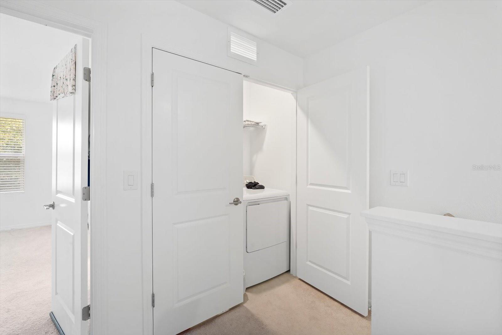 Image 21 of 29 For 9052 Driven Snow Street