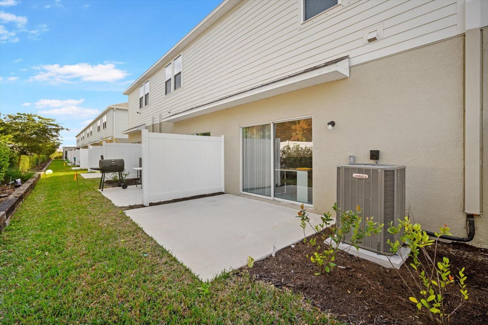 Image 24 of 29 For 9052 Driven Snow Street