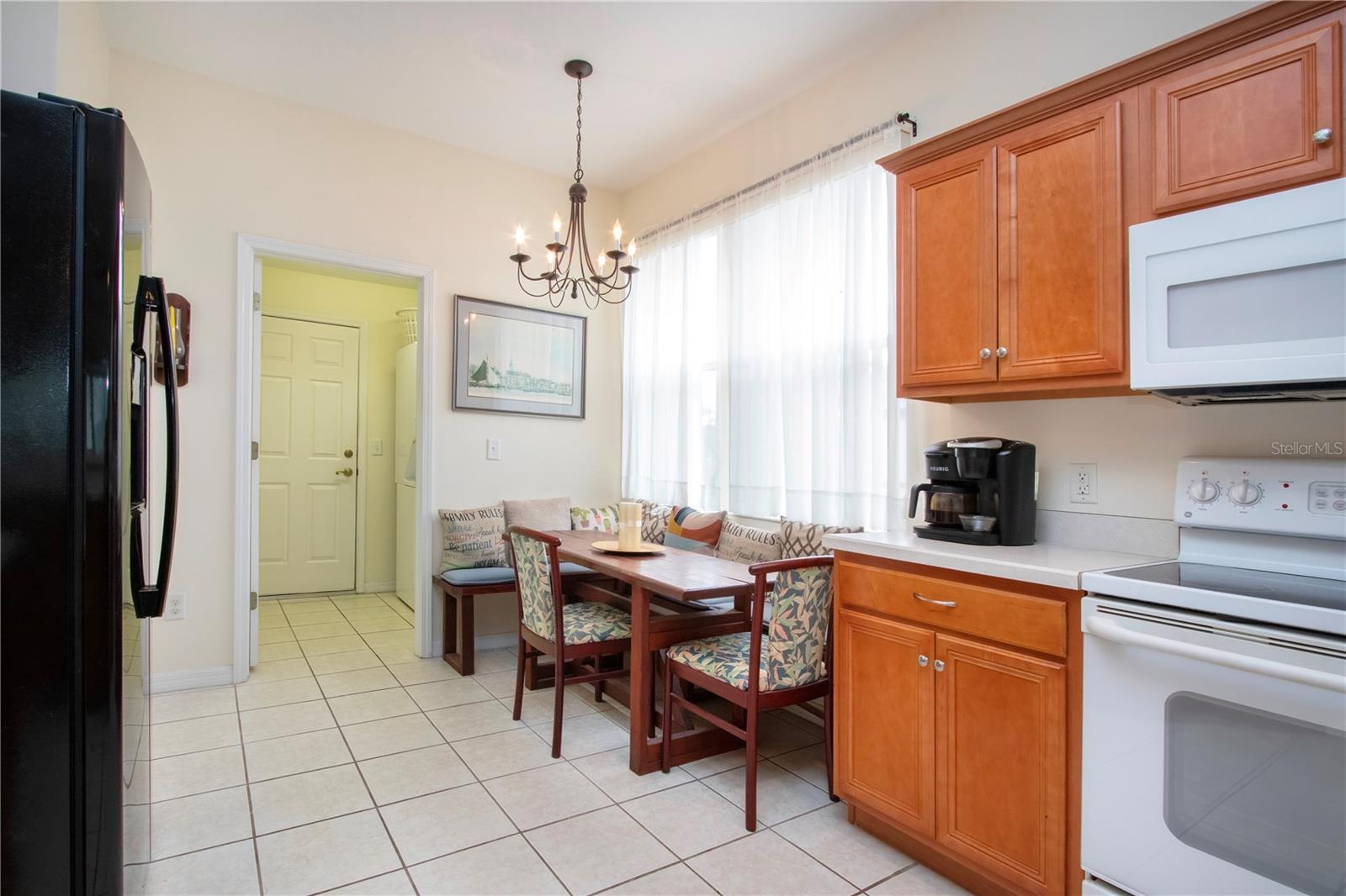 Image 11 of 76 For 1908 Sterling Glen Court