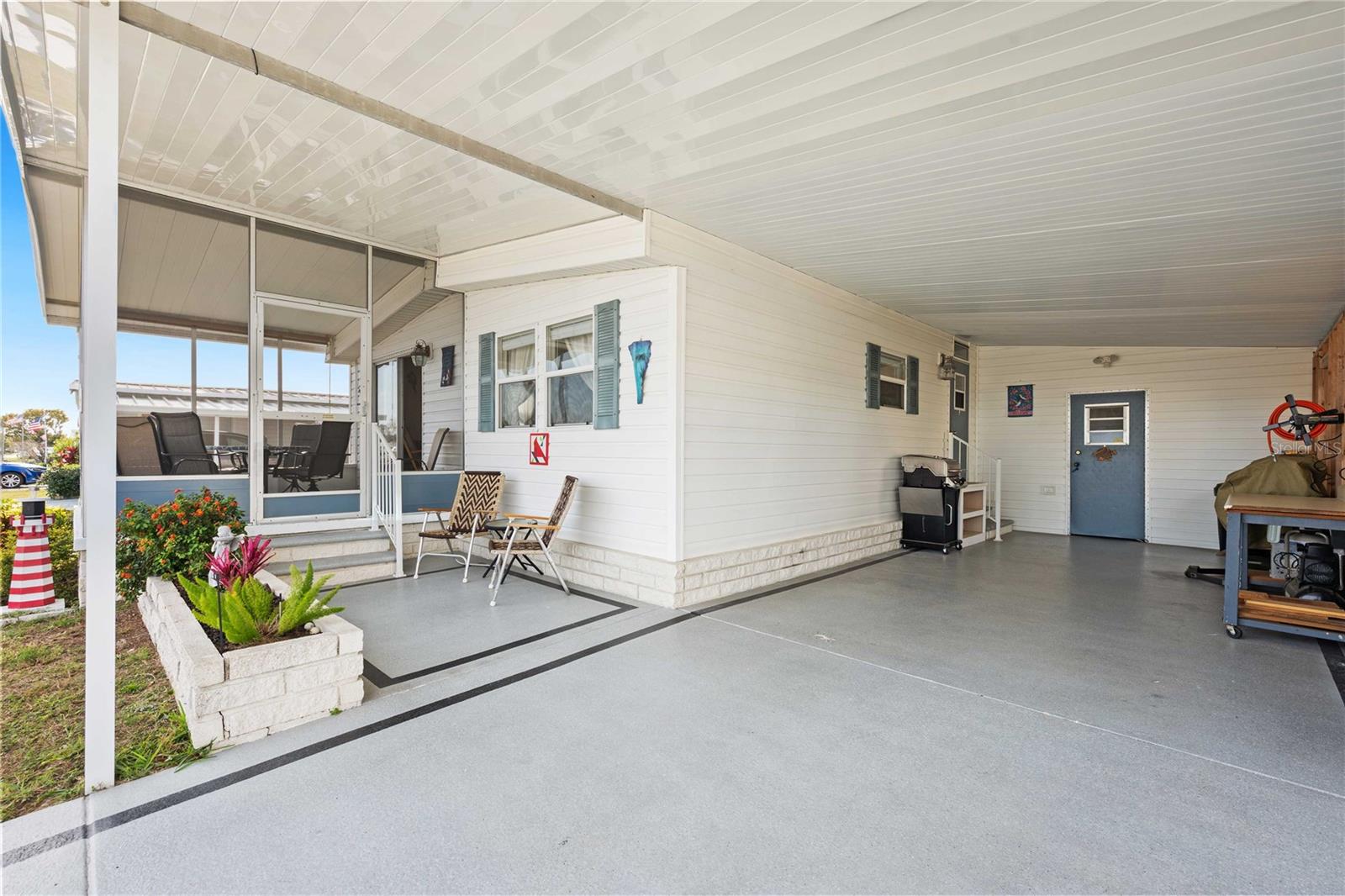 Image 22 of 51 For 5619 Dakota Street