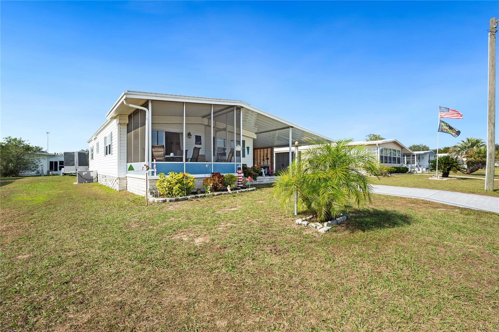 Image 31 of 51 For 5619 Dakota Street