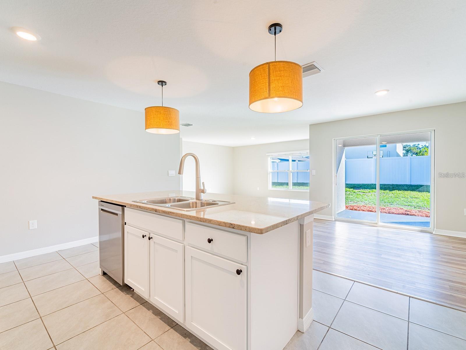 Image 12 of 46 For 13748 Wineberry Drive