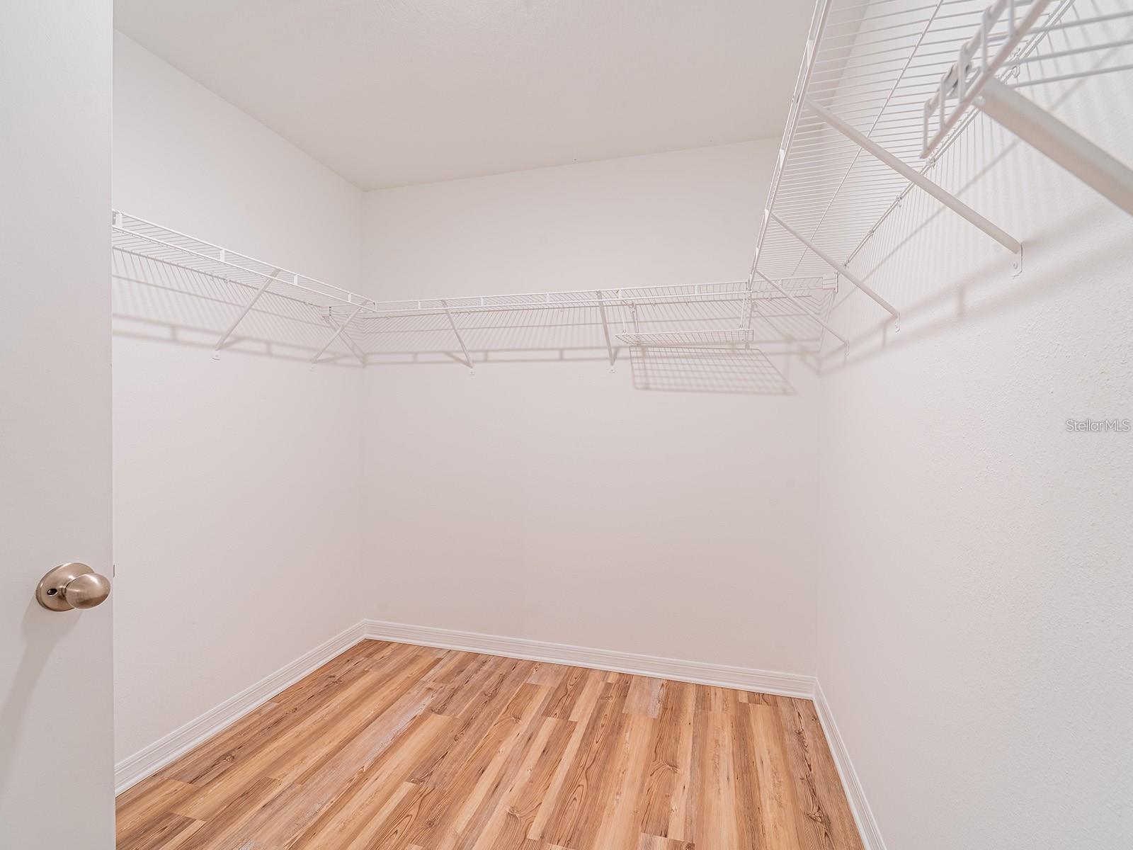 Image 27 of 46 For 13748 Wineberry Drive