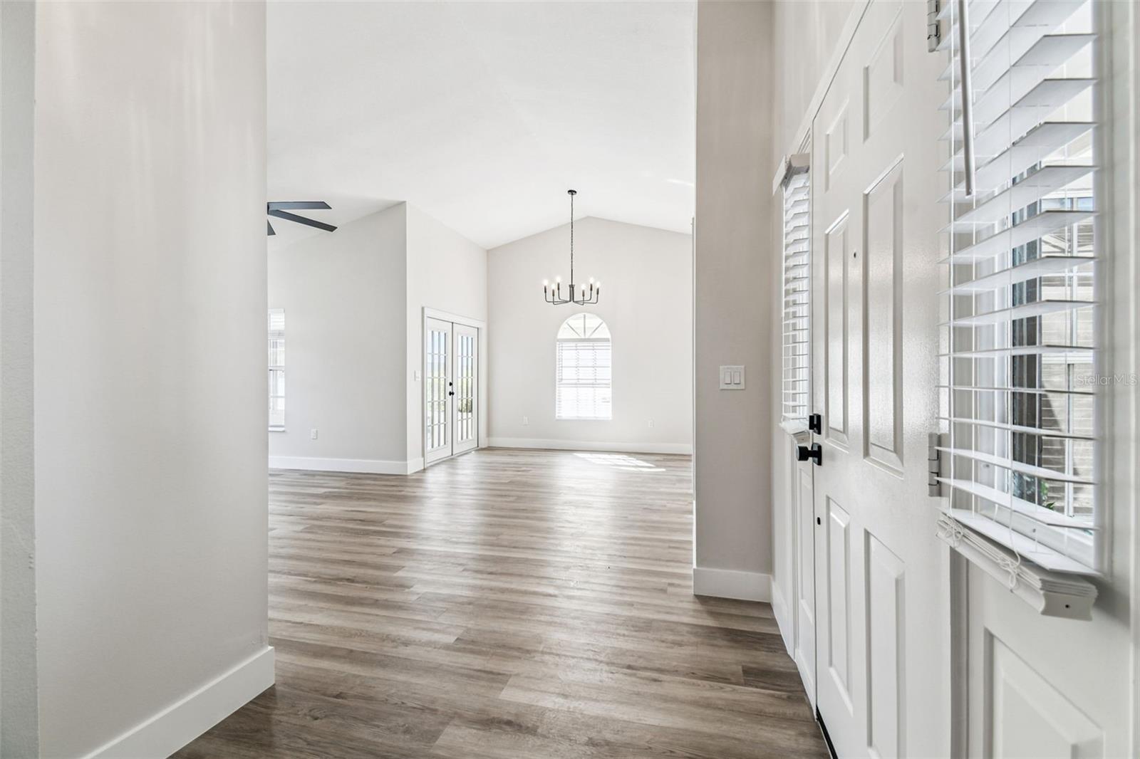 Image 10 of 84 For 4124 Randolph Street