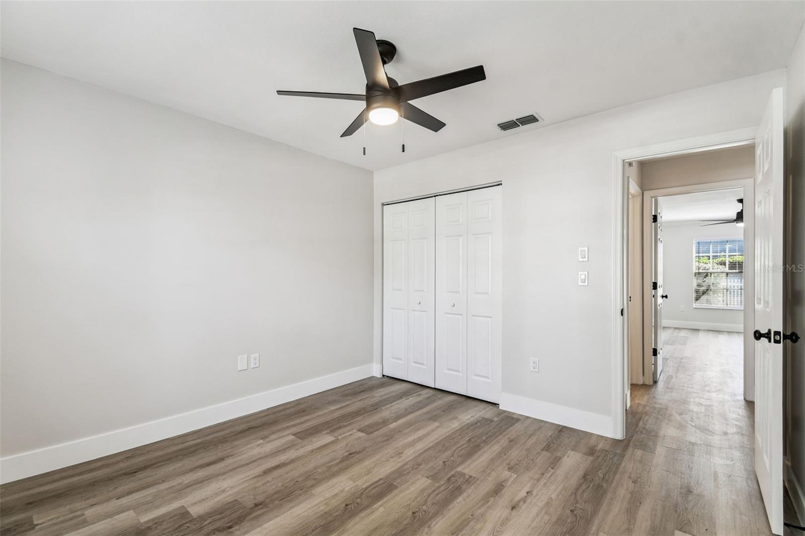 Image 15 of 84 For 4124 Randolph Street