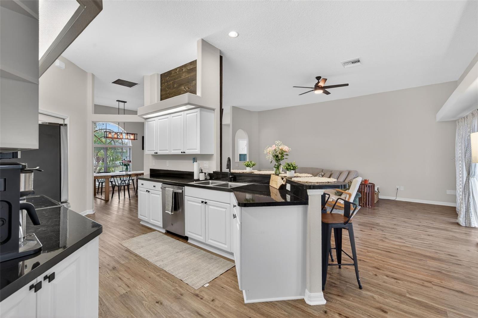 Image 25 of 74 For 6325 35th Avenue Circle E