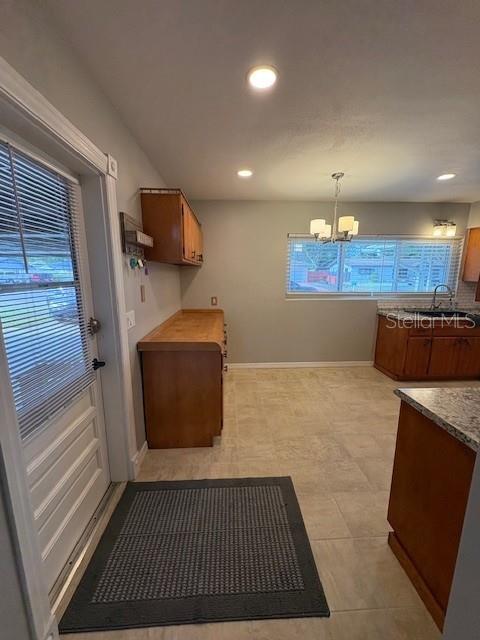 Image 24 of 36 For 1571 Evergreen Avenue