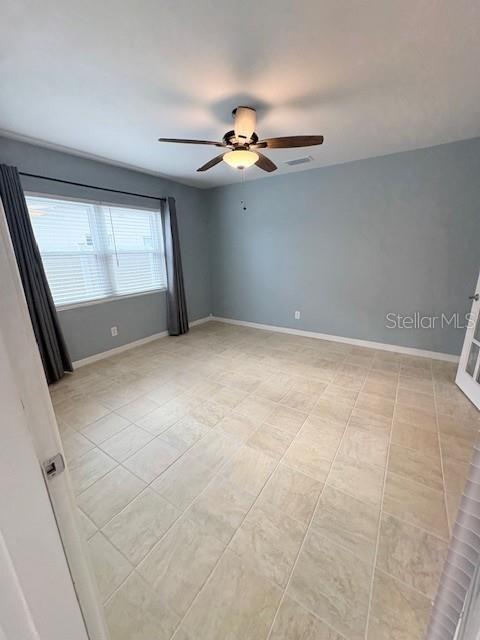 Image 26 of 36 For 1571 Evergreen Avenue