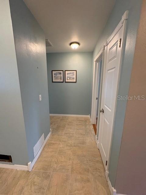 Image 6 of 36 For 1571 Evergreen Avenue