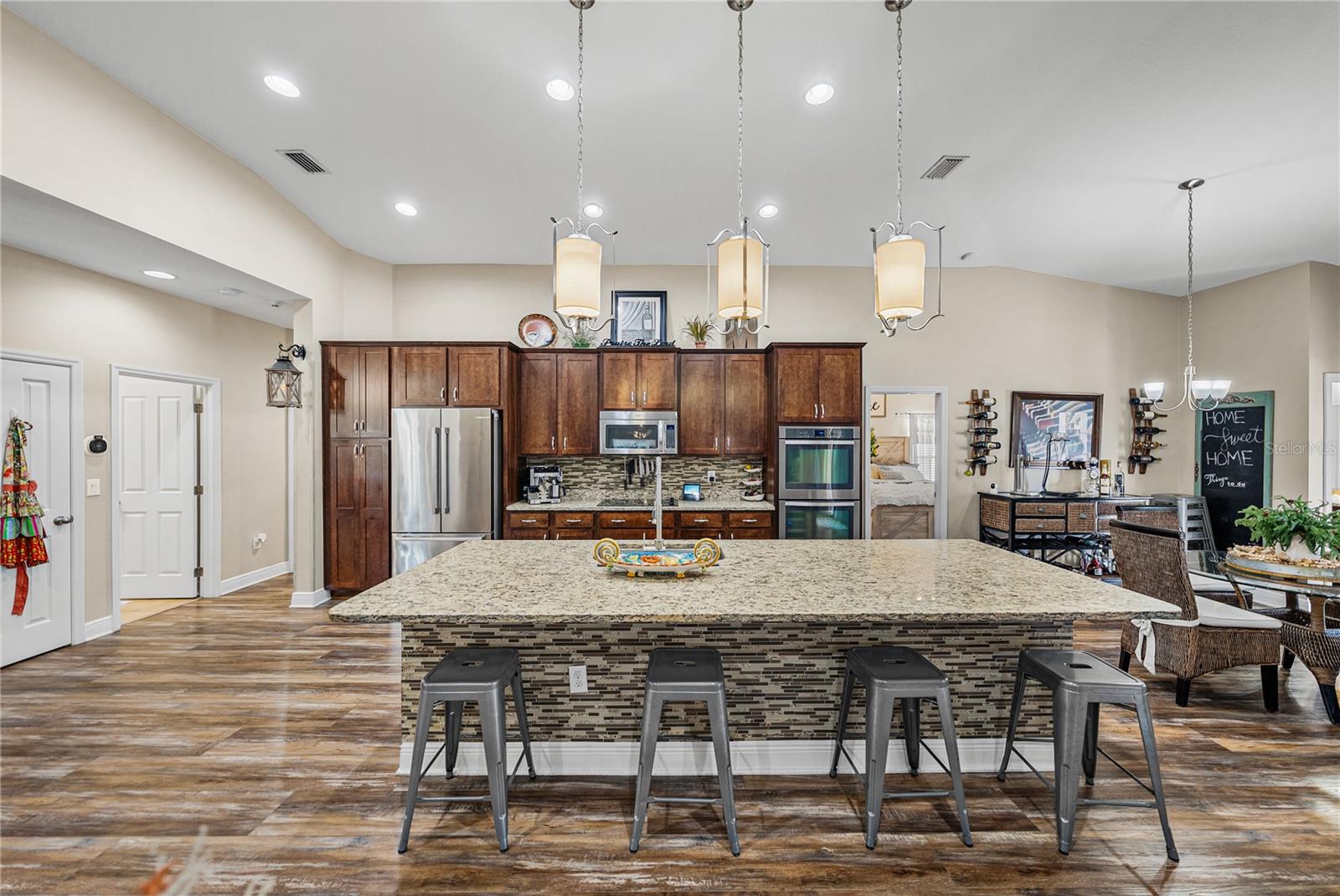 Image 18 of 87 For 13302 Trailing Moss Drive