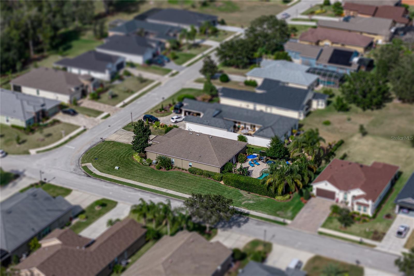 Image 7 of 87 For 13302 Trailing Moss Drive