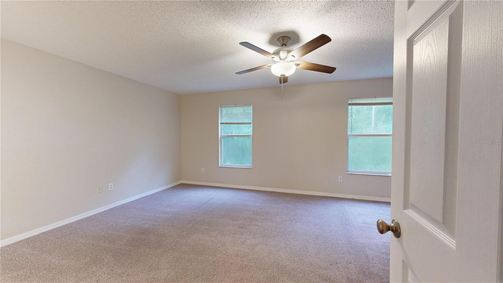 Image 13 of 32 For 4104 Winding River Way