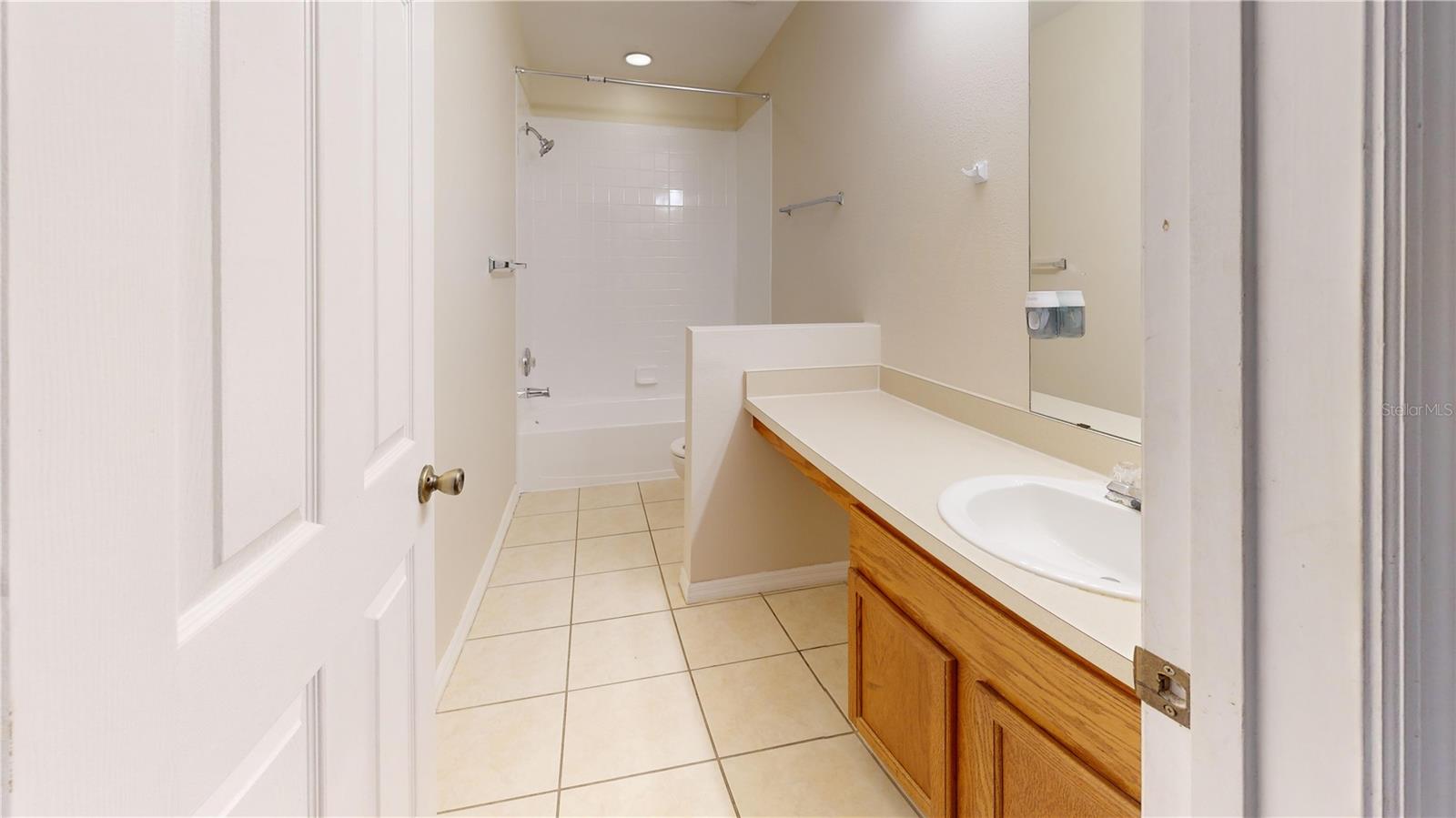 Image 23 of 32 For 4104 Winding River Way