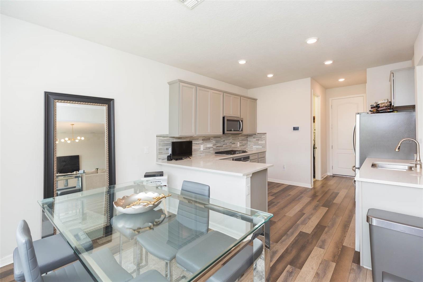 Image 12 of 79 For 18122 Frame Bend