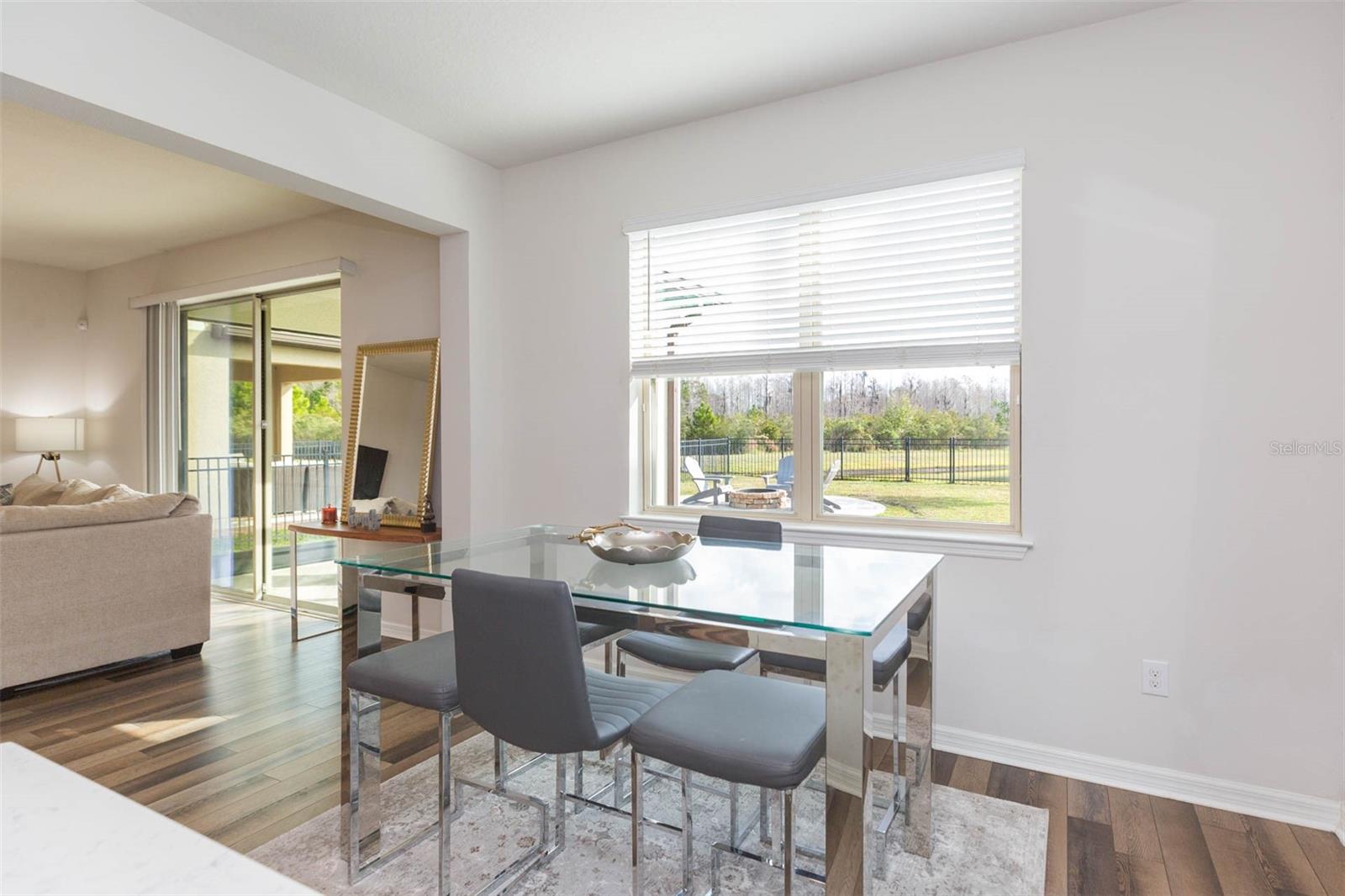 Image 14 of 79 For 18122 Frame Bend