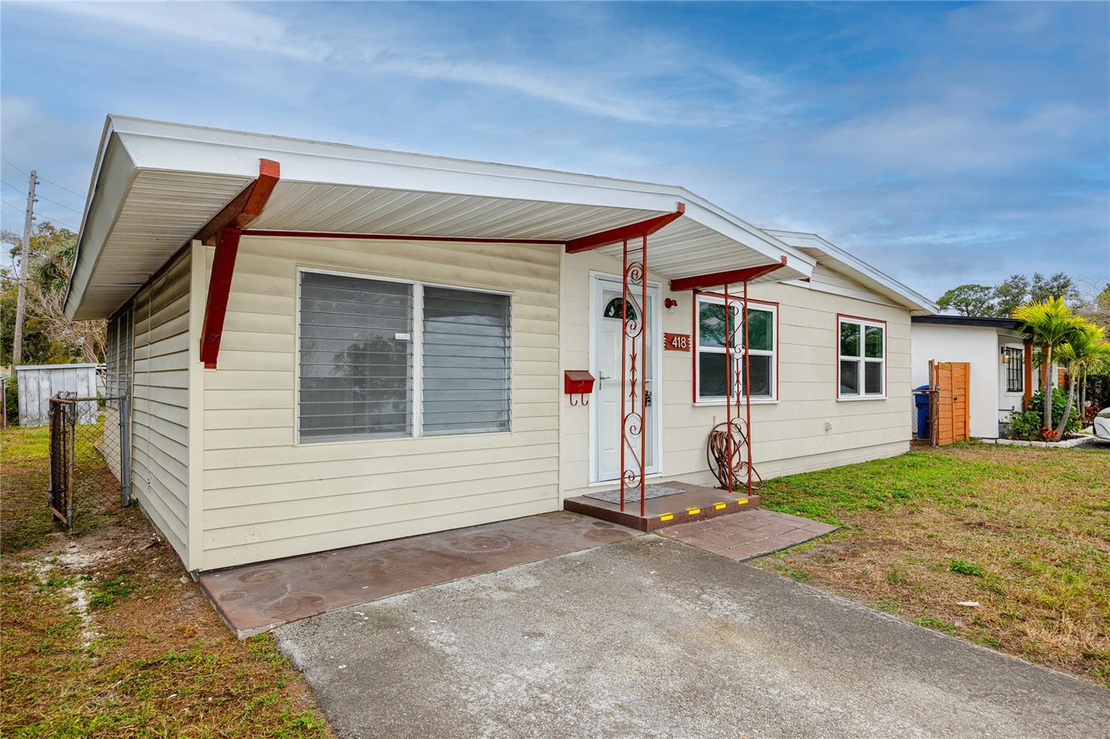 Details for 418 39th Avenue N, ST PETERSBURG, FL 33703