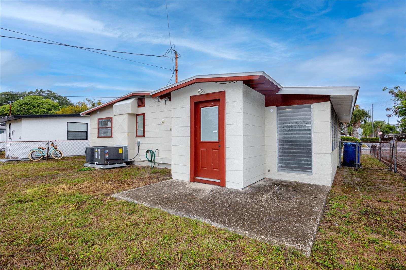 Image 31 of 37 For 418 39th Avenue N