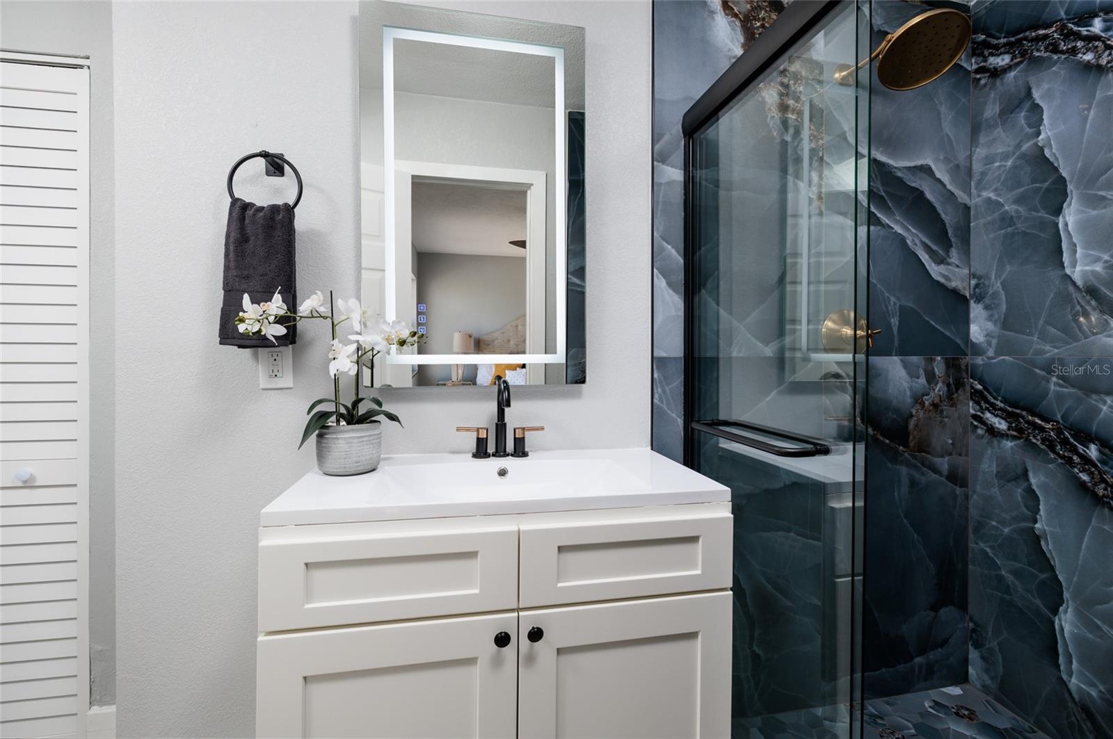 Image 28 of 36 For 115 87th Avenue N