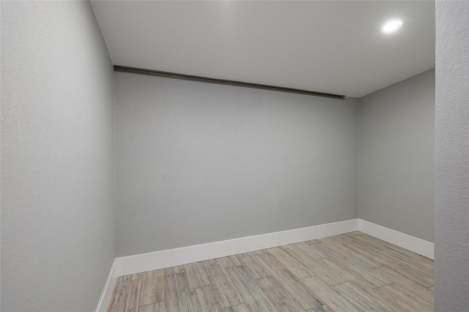 Image 29 of 36 For 115 87th Avenue N