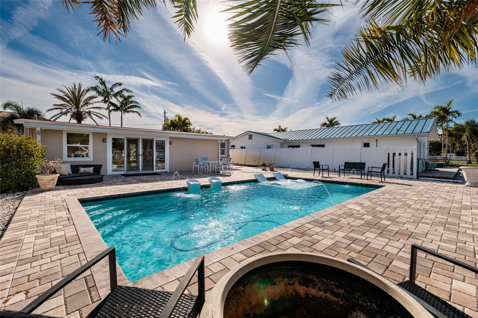 Image 5 of 36 For 115 87th Avenue N