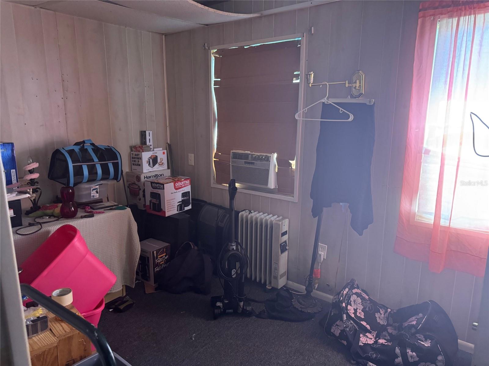 Image 12 of 17 For 39047 Heath Drive