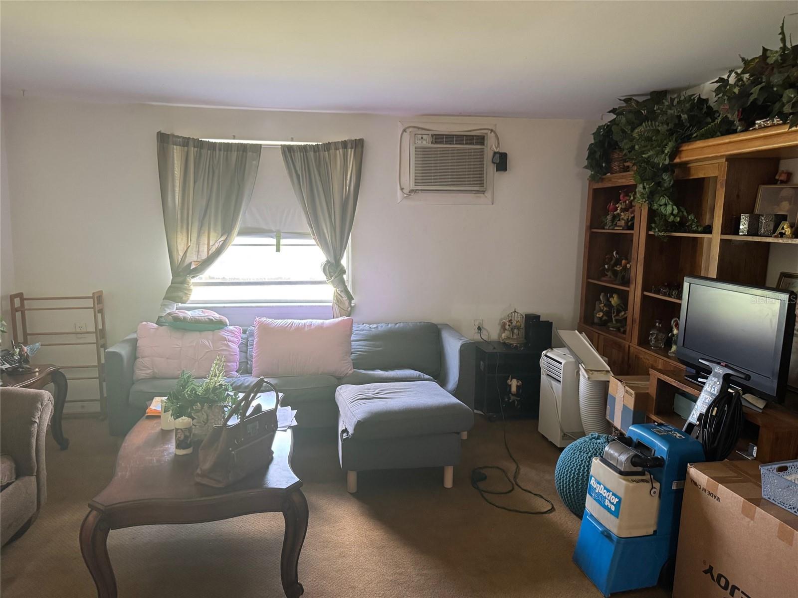 Image 15 of 17 For 39047 Heath Drive