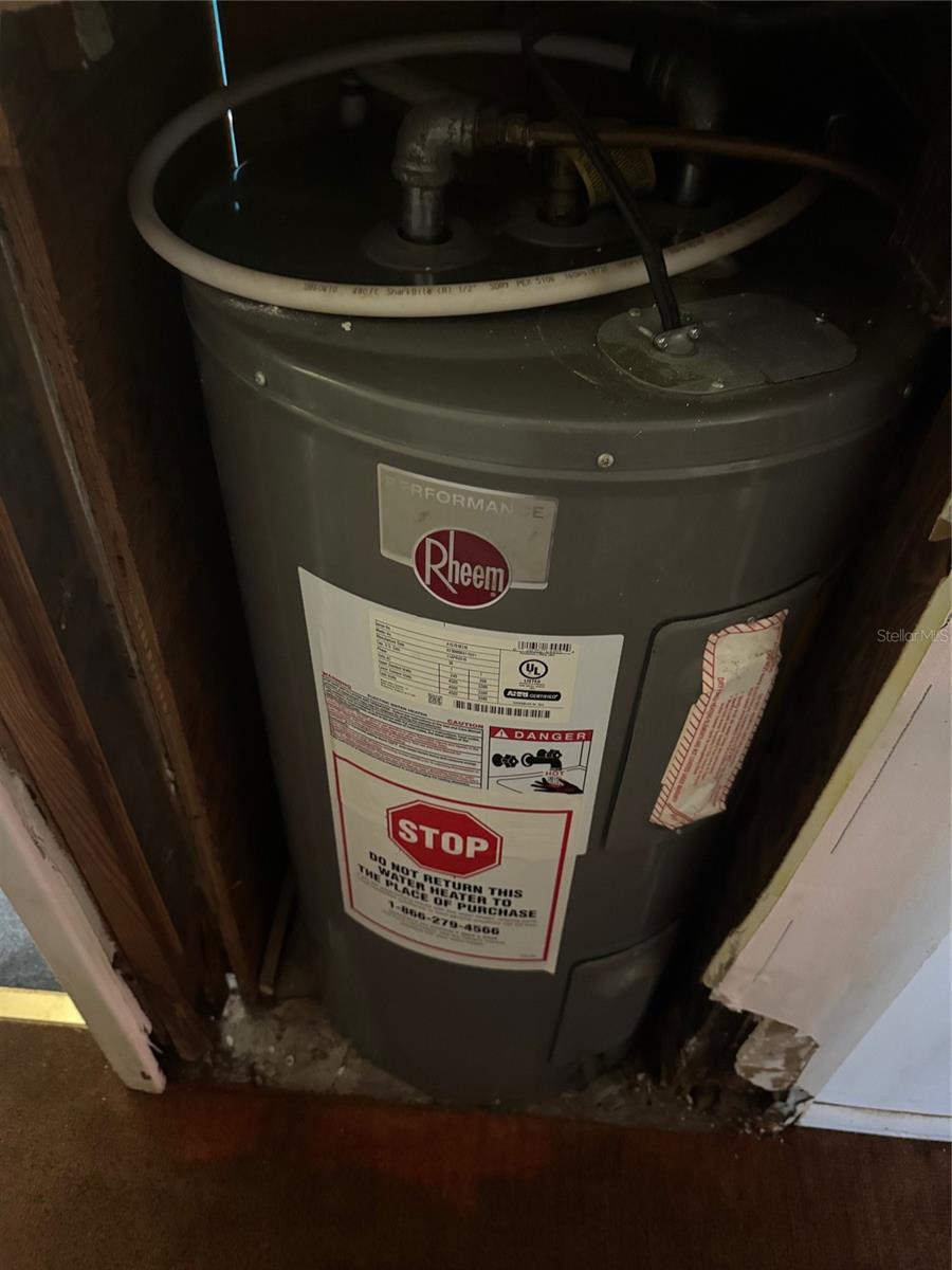 Image 17 of 17 For 39047 Heath Drive