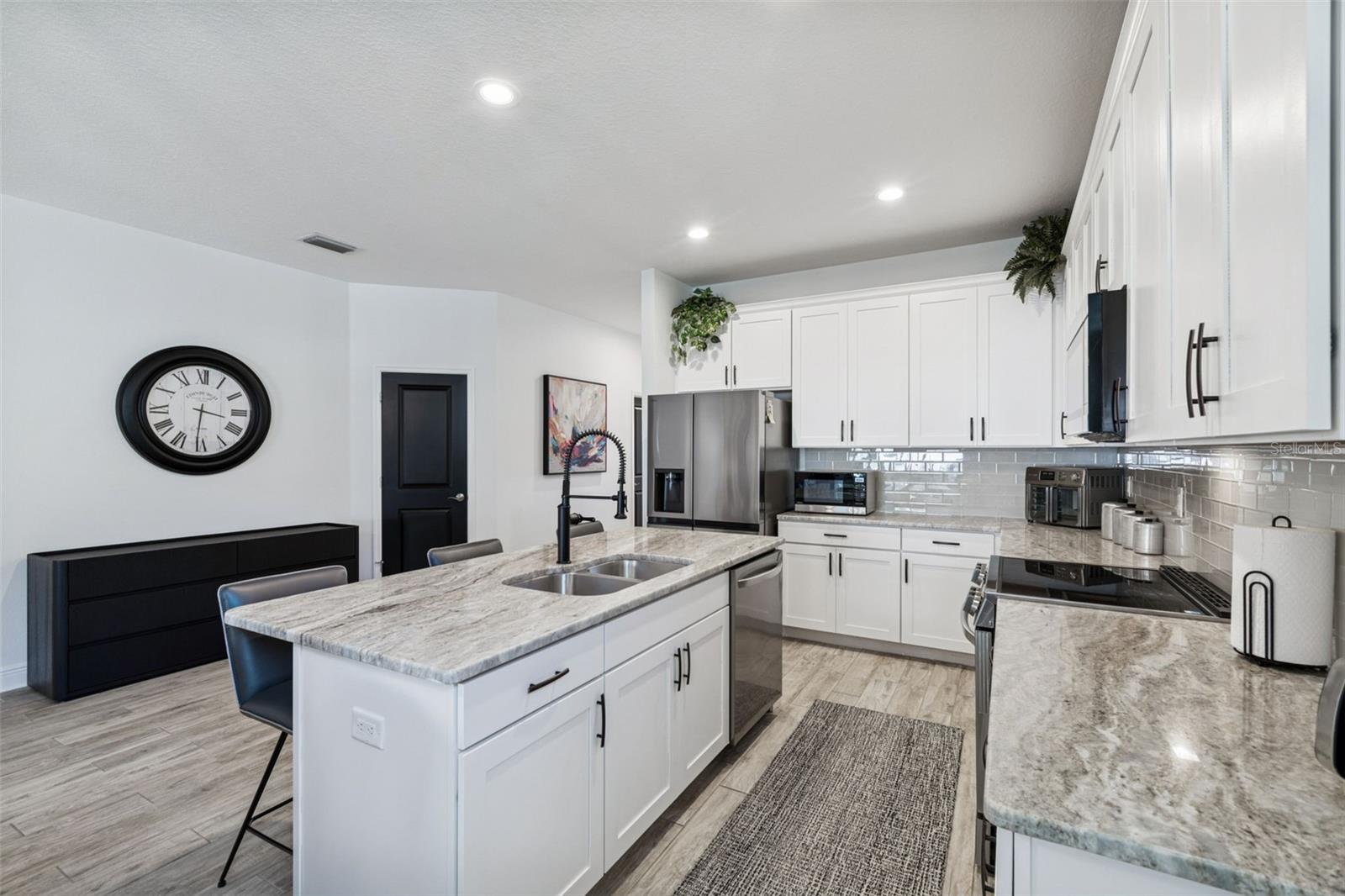 Image 10 of 48 For 3815 Ohio Avenue