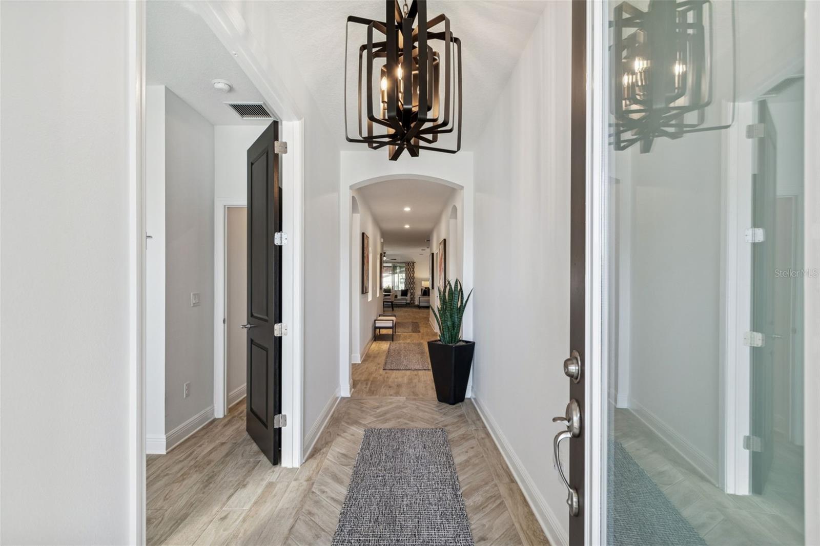 Image 27 of 48 For 3815 Ohio Avenue