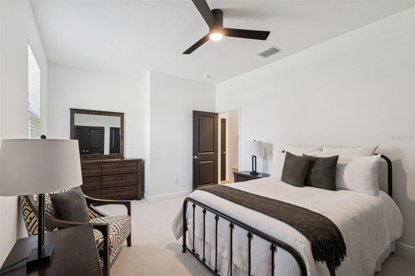 Image 29 of 48 For 3815 Ohio Avenue