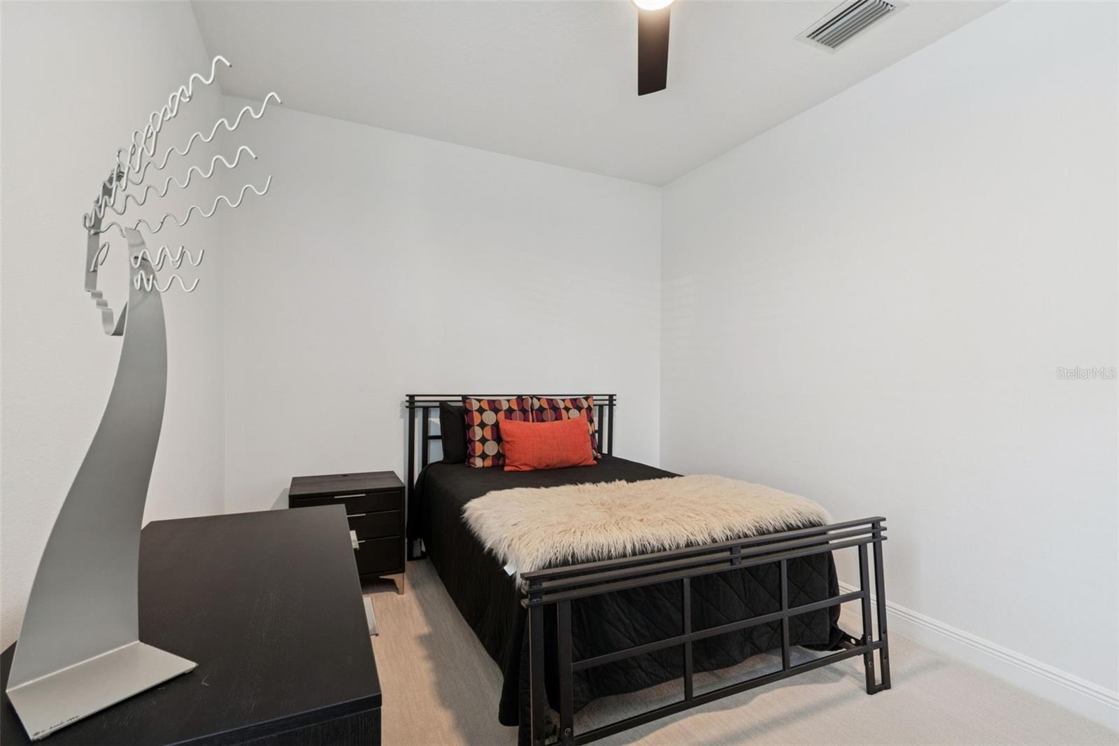 Image 33 of 48 For 3815 Ohio Avenue