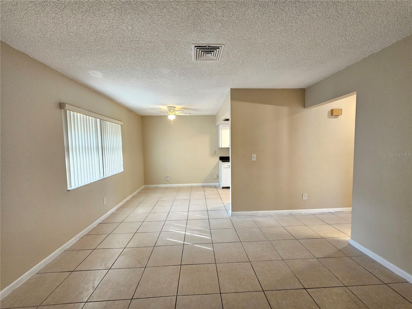 Image 6 of 18 For 201 Jefferson Circle N 9