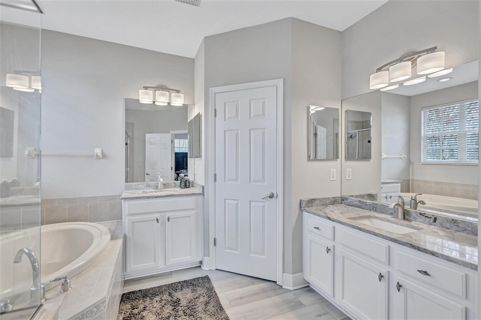 Image 19 of 49 For 14510 Mirabelle Vista Circle